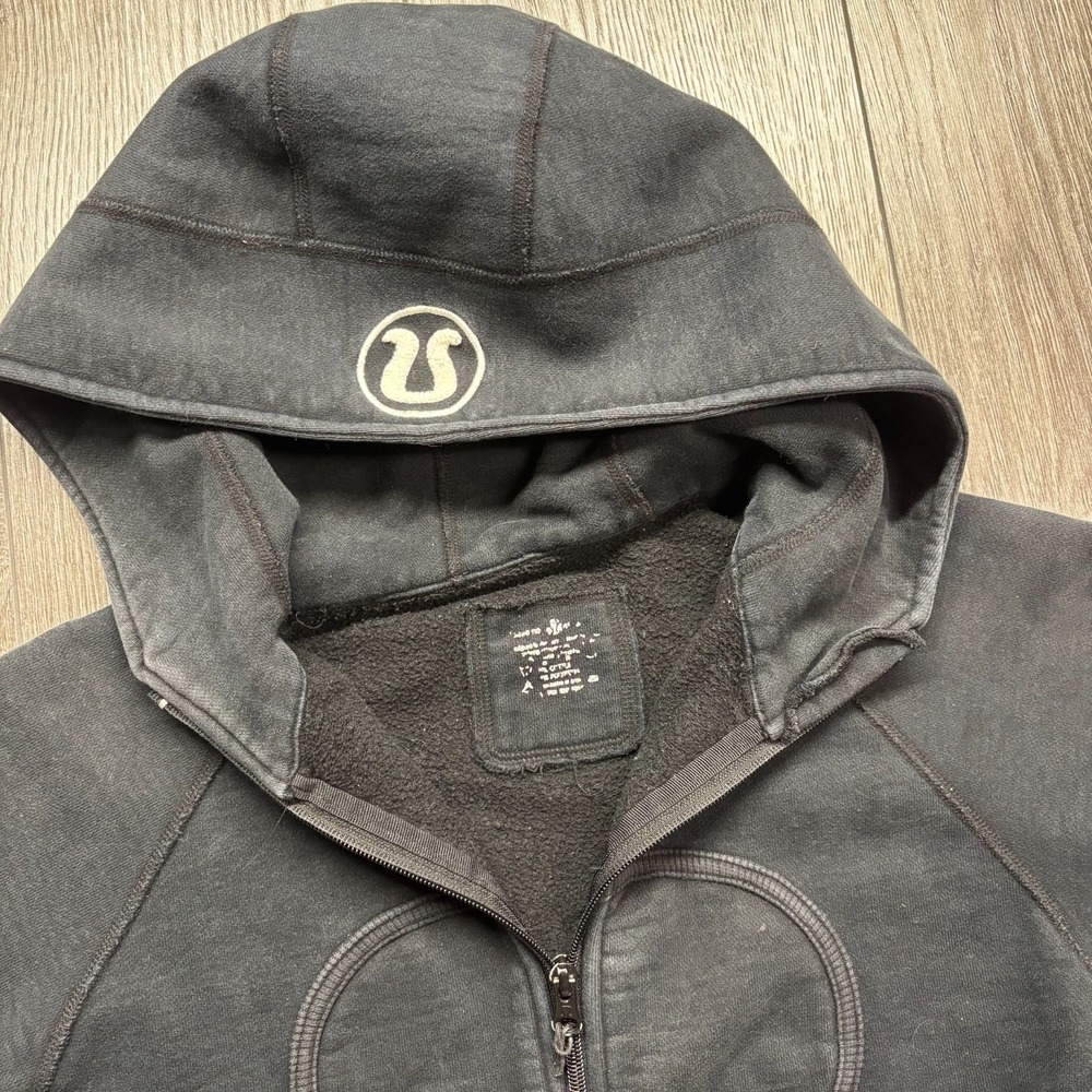 Lululemon Hoodie Womens Small 2 Black Scuba Special Edition Full Zip - Picture 4 of 8